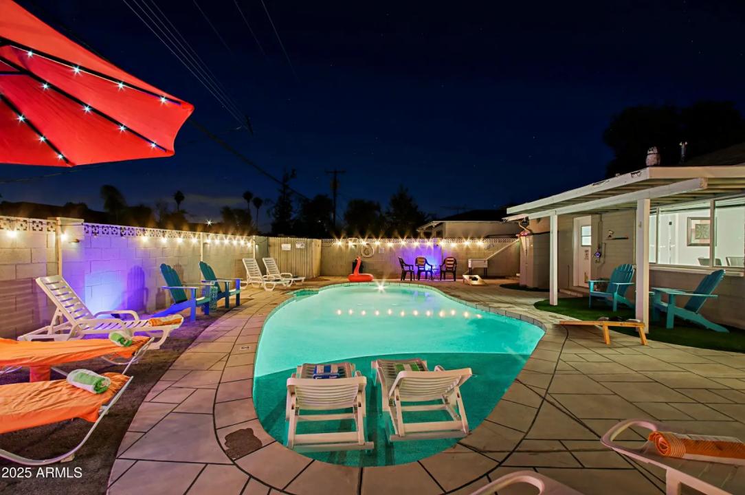 Real Estate Picture 24