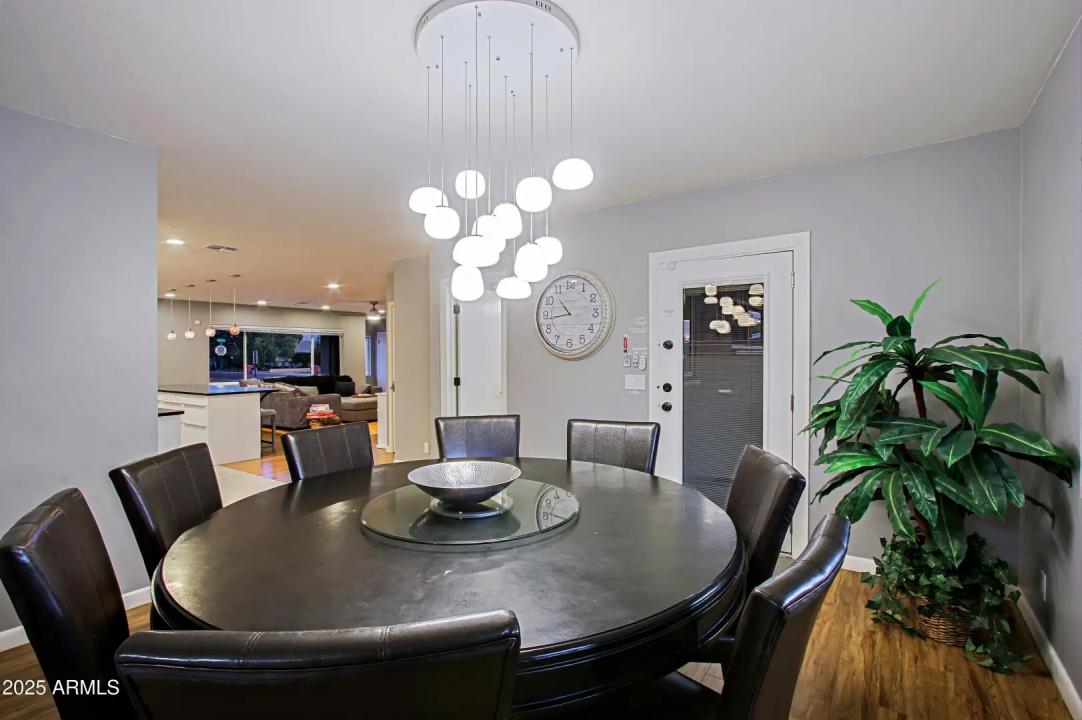 Real Estate Picture 7