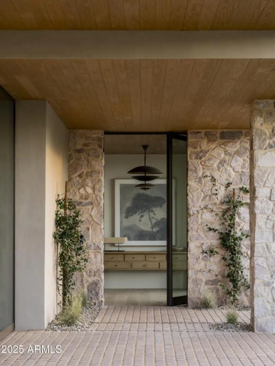 Real Estate Picture 2