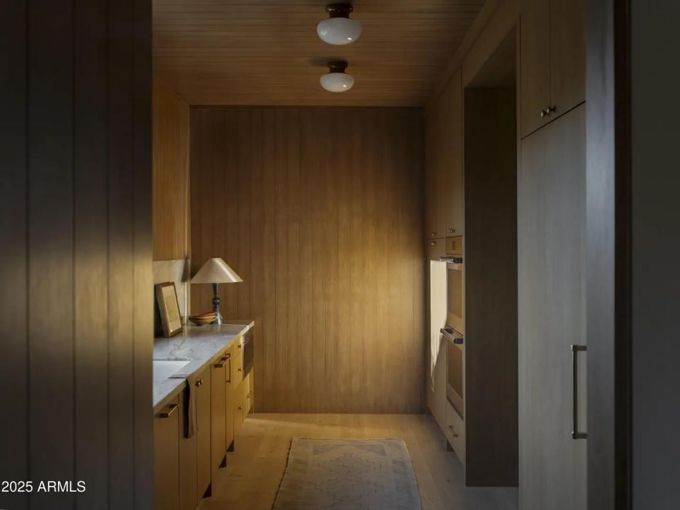 Real Estate Picture 19