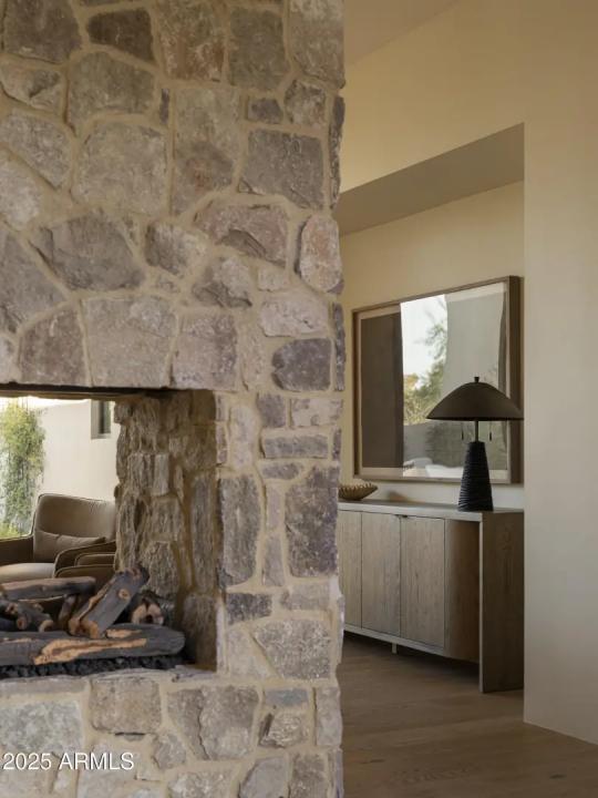 Real Estate Picture 42