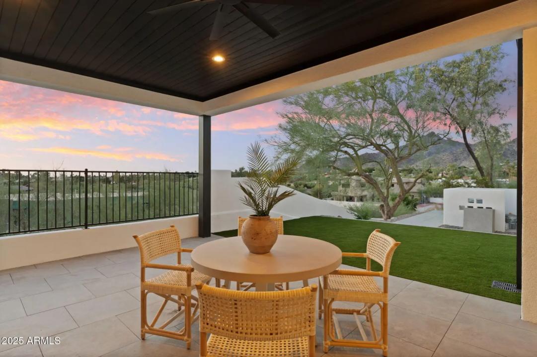 Real Estate Picture 43