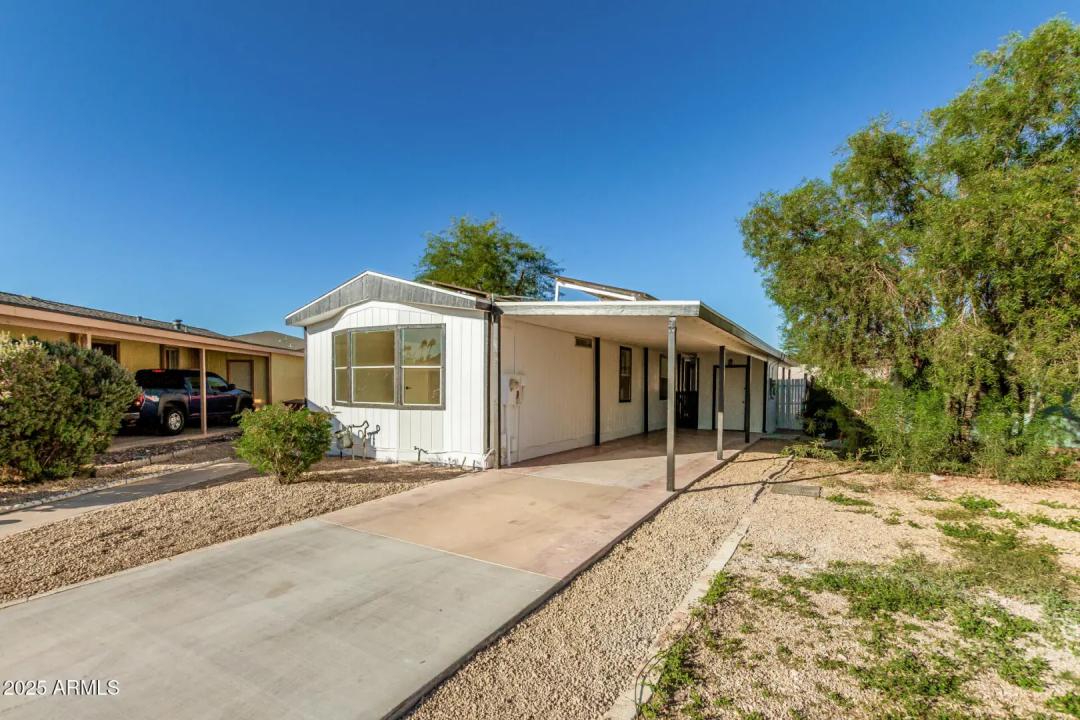 Real Estate Picture 2