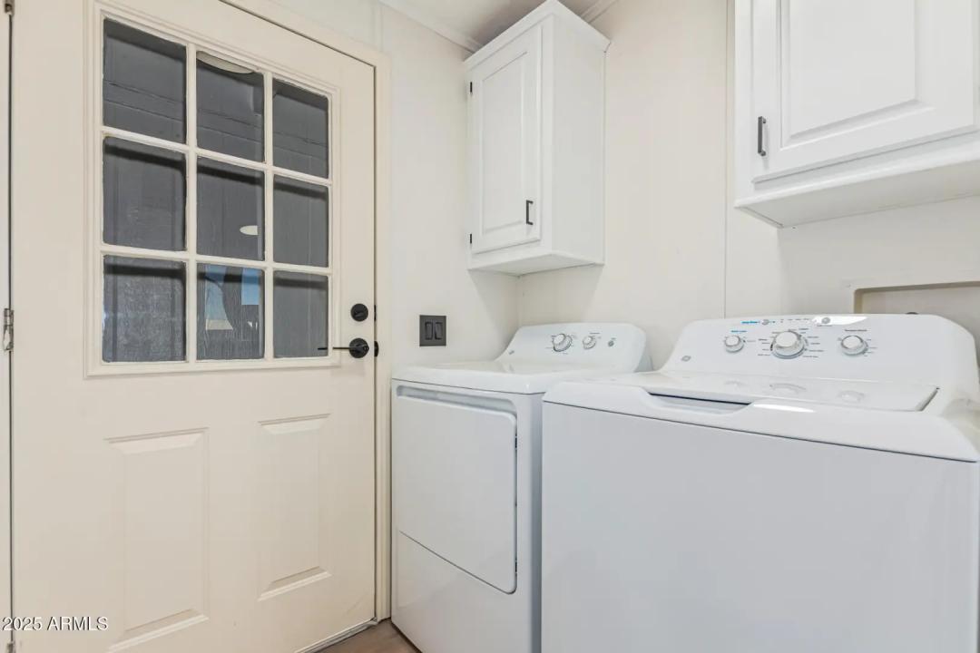 Real Estate Picture 13