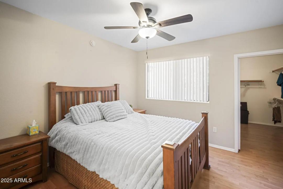 Real Estate Picture 9