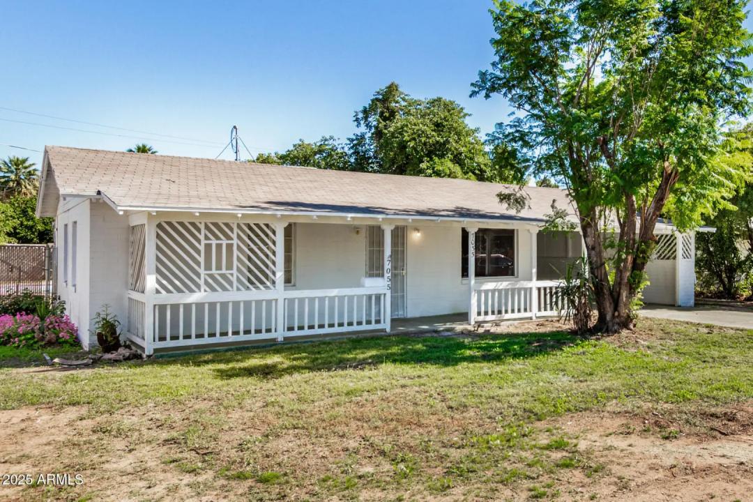 Real Estate Picture 2