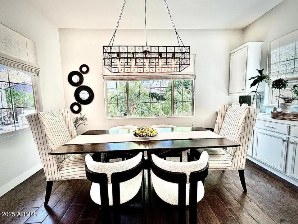 Real Estate Picture 8