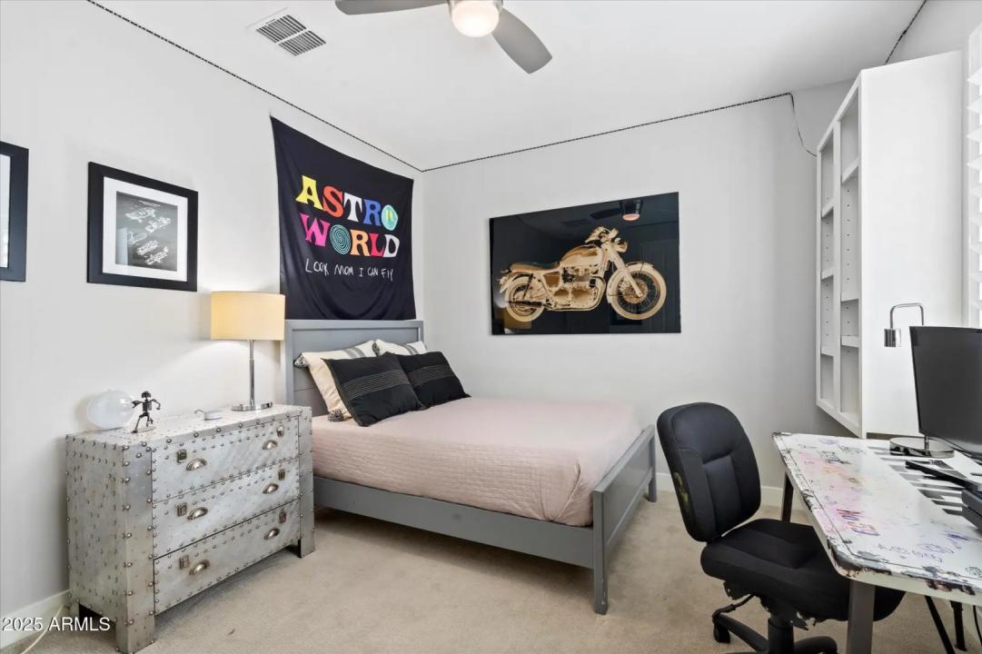 Real Estate Picture 29