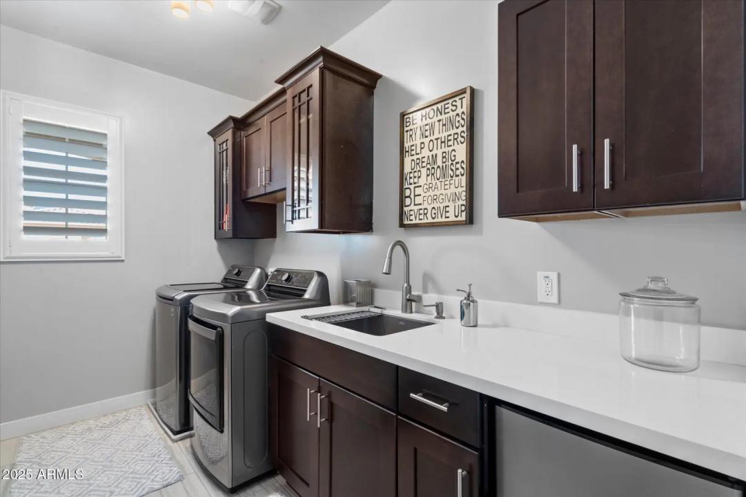 Real Estate Picture 31