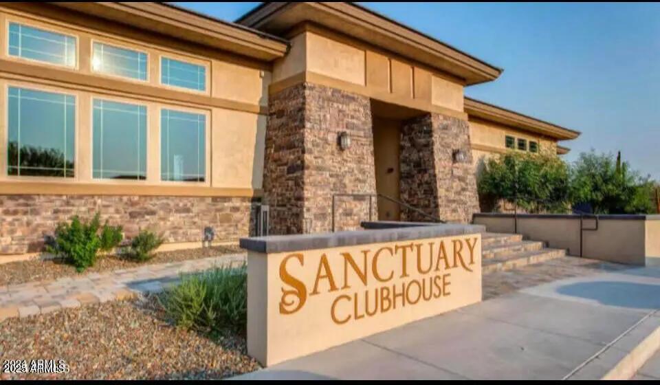 Real Estate Picture 40