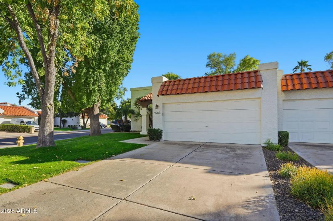 Real Estate Picture 10