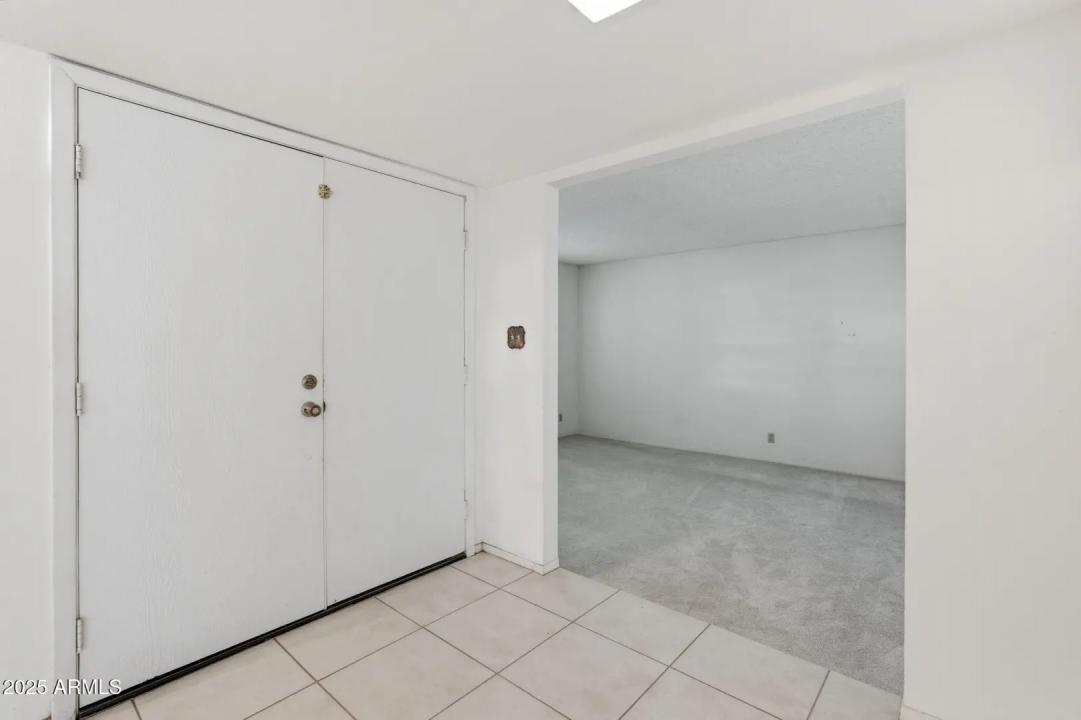 Real Estate Picture 12