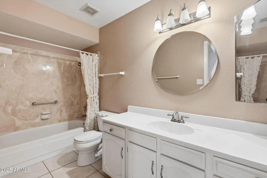 Real Estate Picture 37