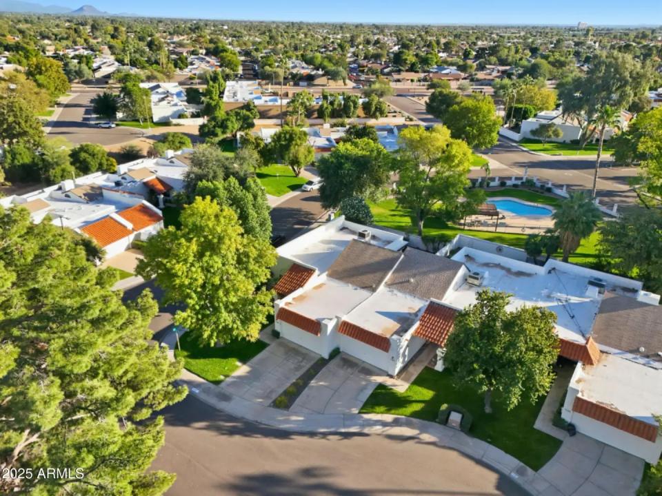 Real Estate Picture 46