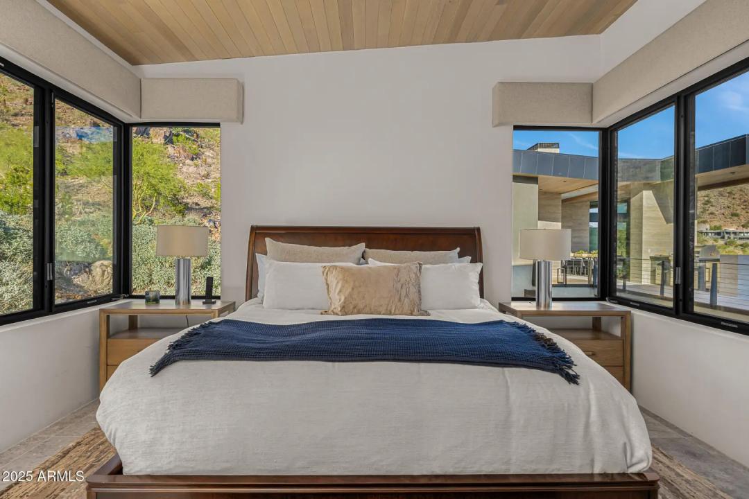 Real Estate Picture 37