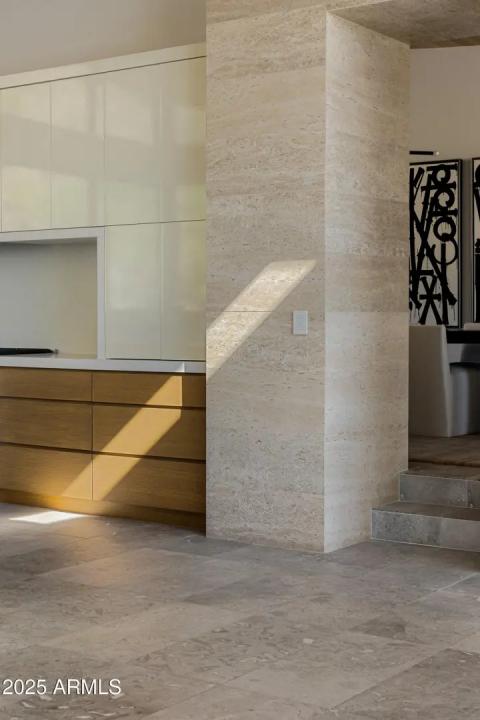 Real Estate Picture 53