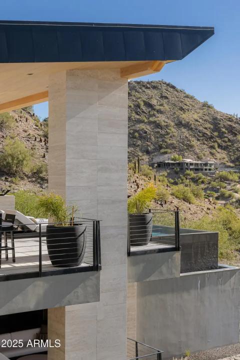 Real Estate Picture 58