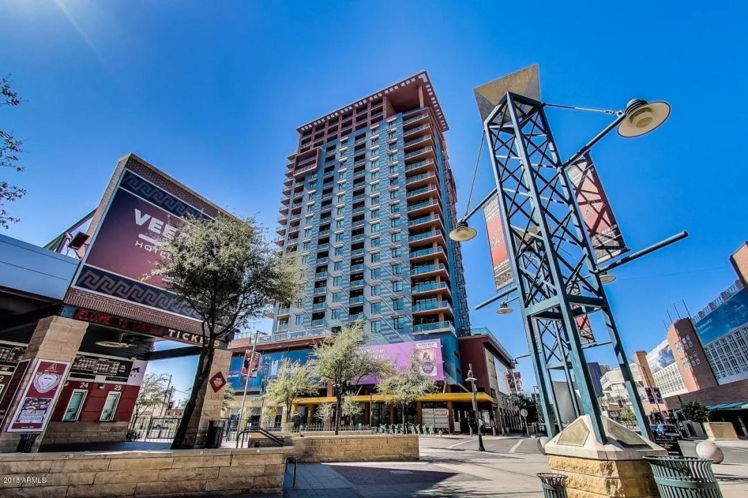 Real Estate Picture 22