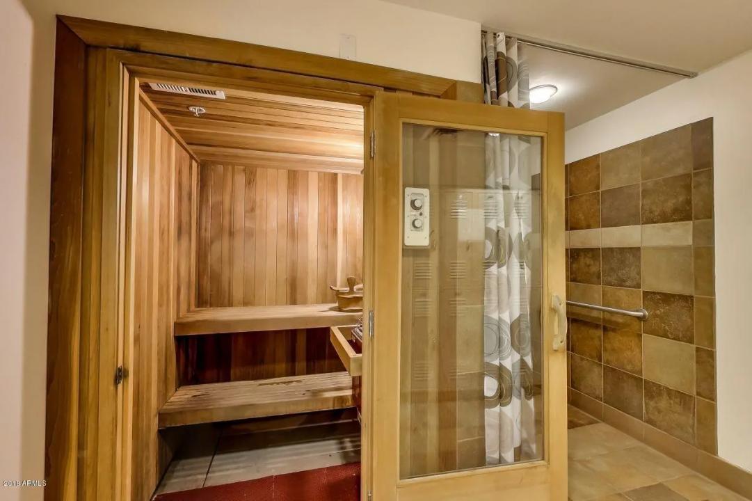 Real Estate Picture 19