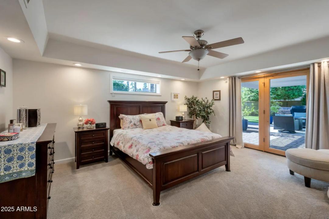 Real Estate Picture 15