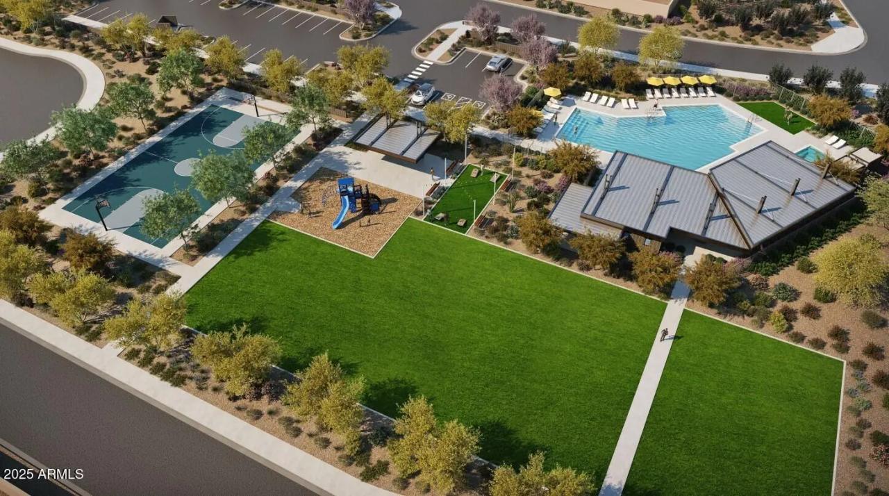 Real Estate Picture 20