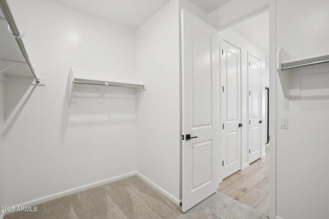 Real Estate Picture 30