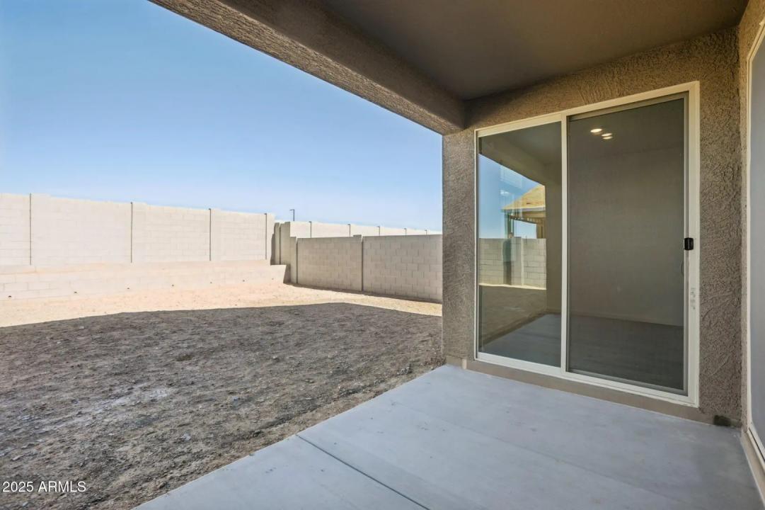 Real Estate Picture 32