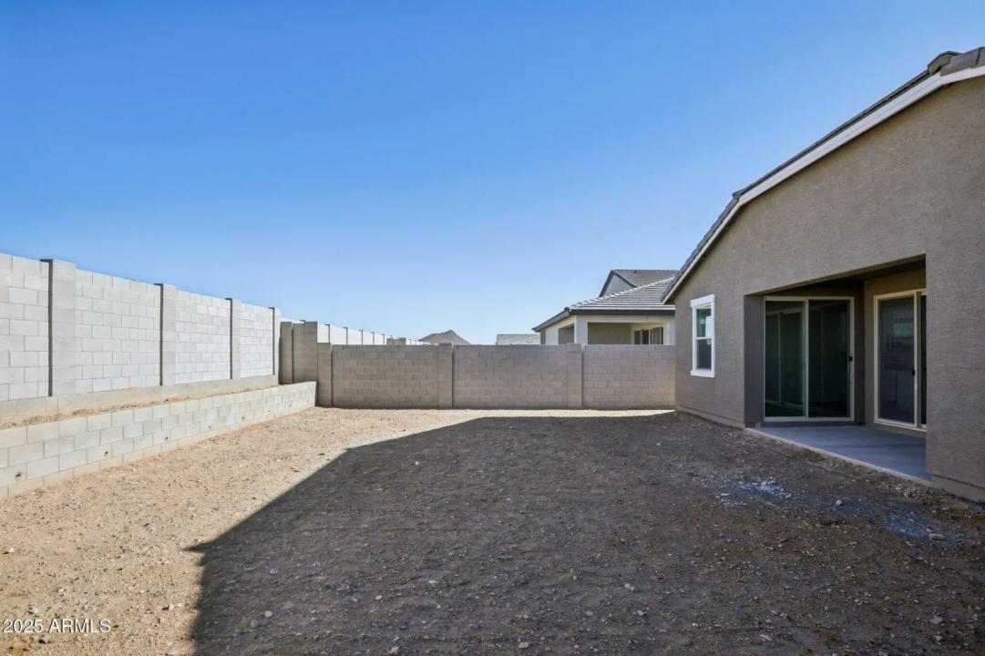 Real Estate Picture 33