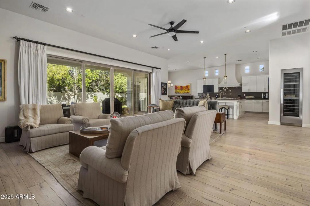 Real Estate Picture 2