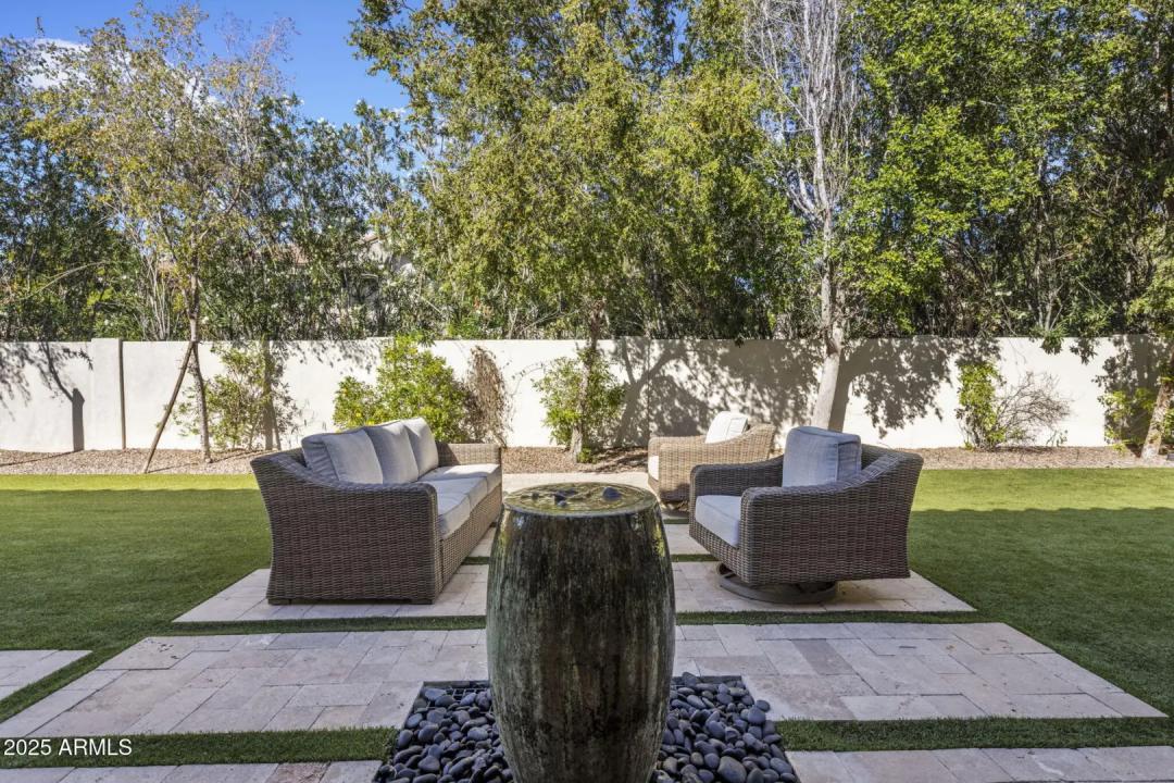 Real Estate Picture 26