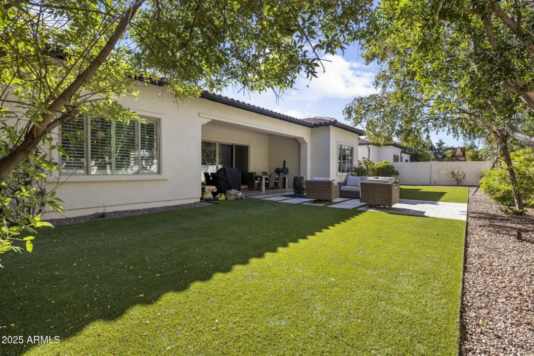 Real Estate Picture 29