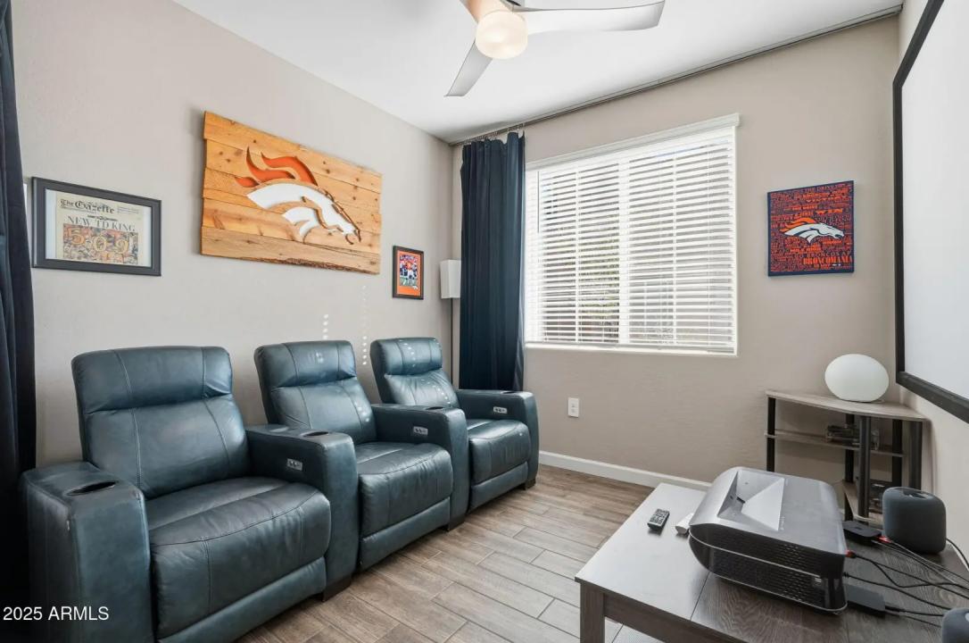 Real Estate Picture 15