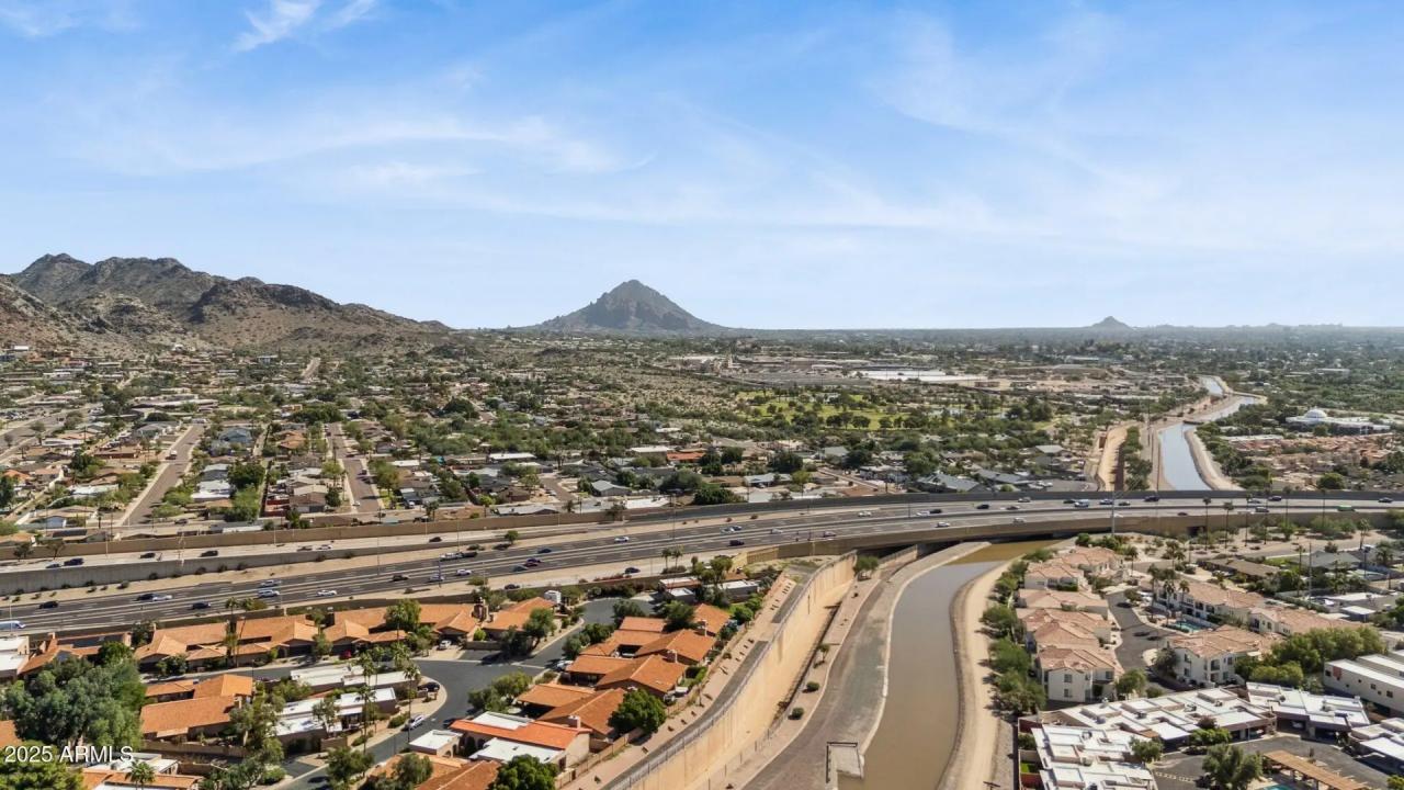 Real Estate Picture 27