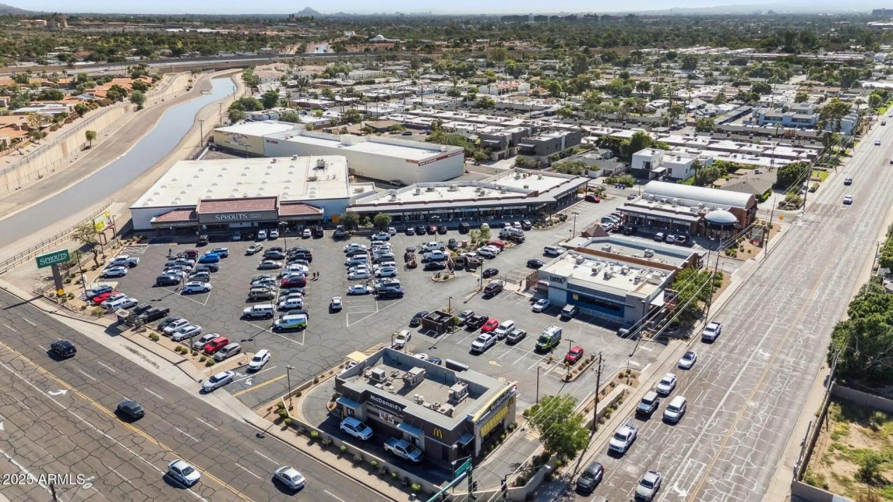 Real Estate Picture 29