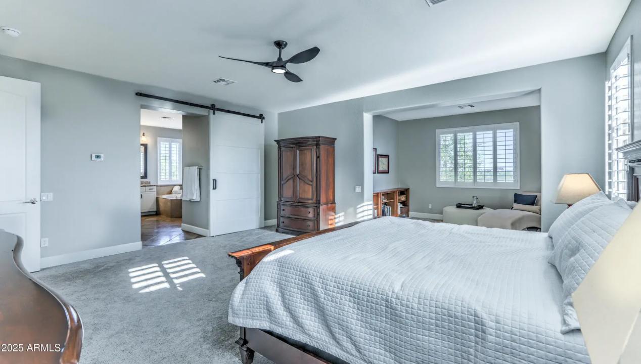 Real Estate Picture 16