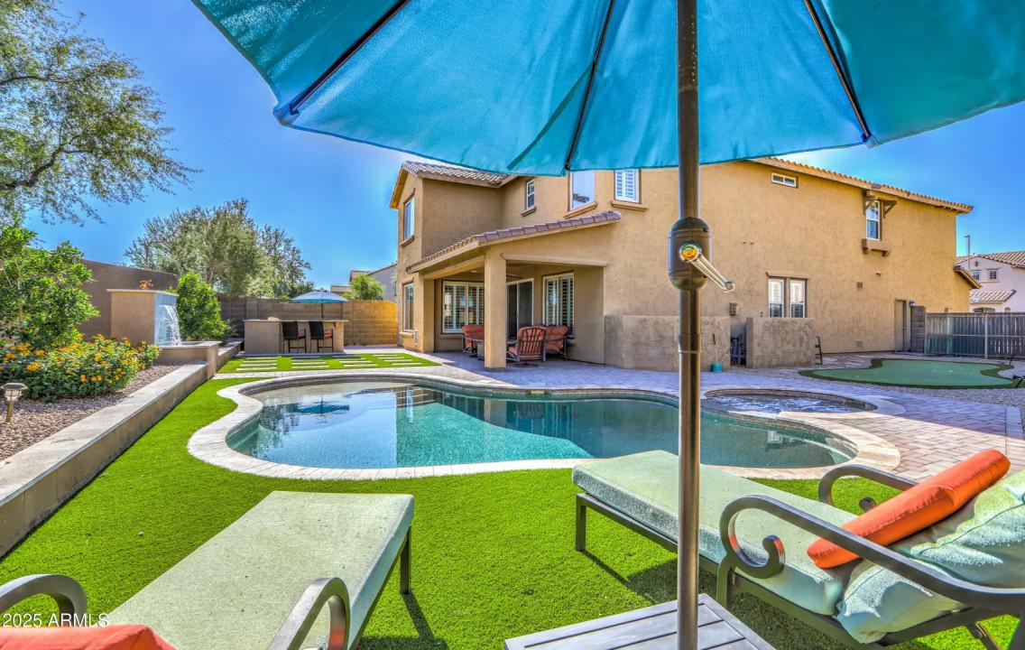 Real Estate Picture 38