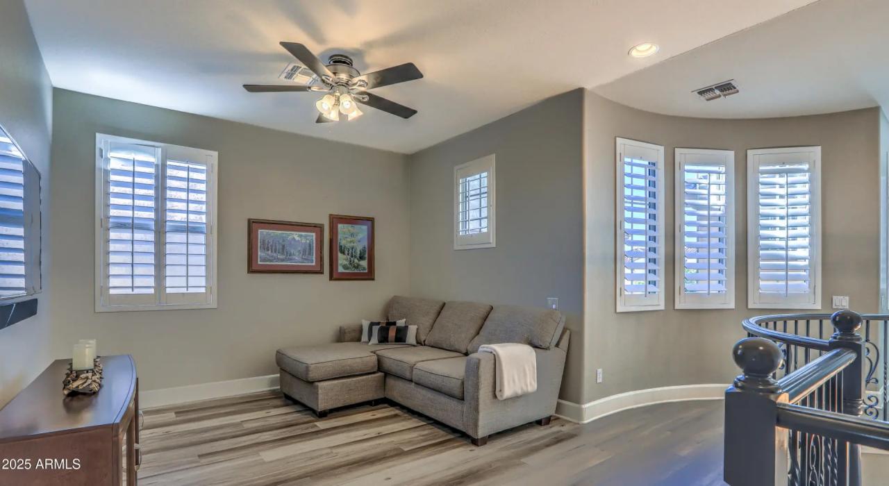 Real Estate Picture 28