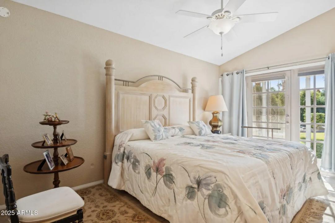 Real Estate Picture 11