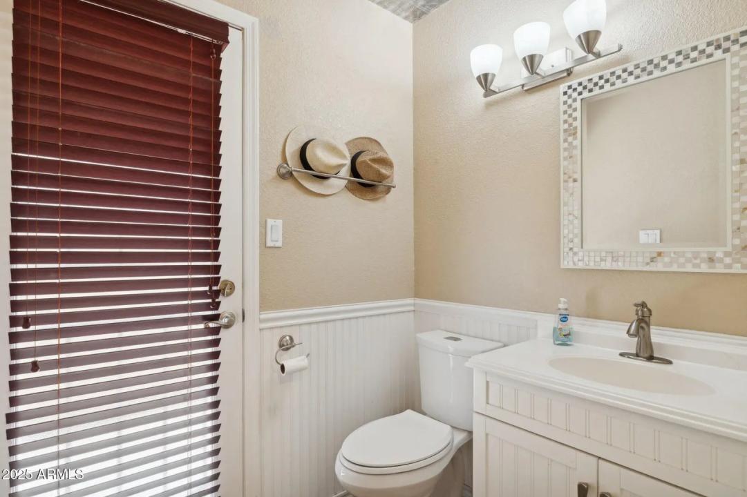 Real Estate Picture 18