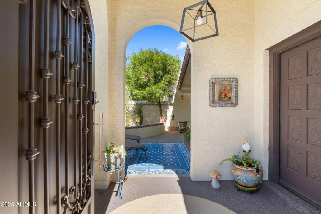 Real Estate Picture 2