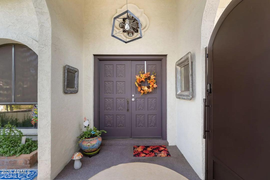 Real Estate Picture 3