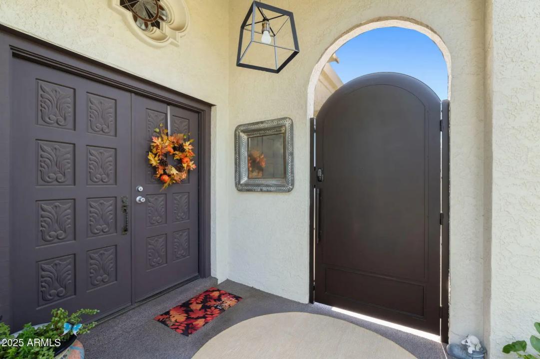 Real Estate Picture 5