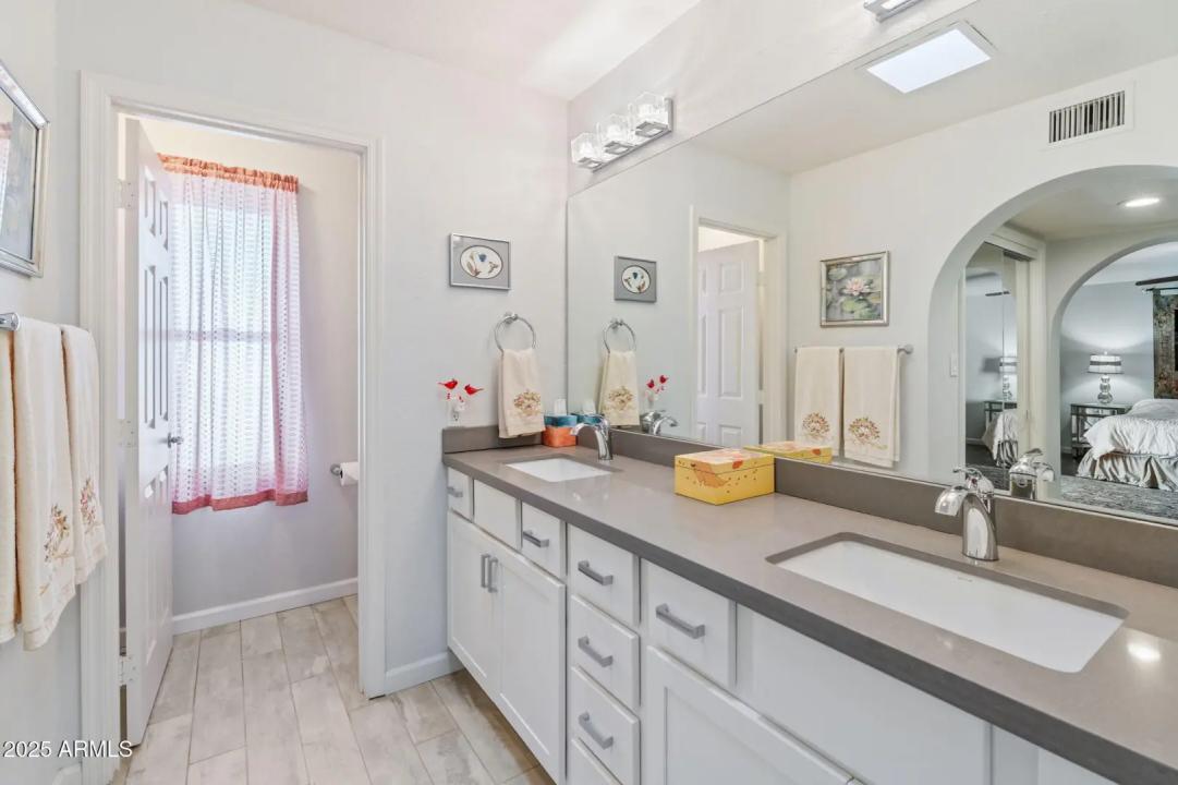 Real Estate Picture 31