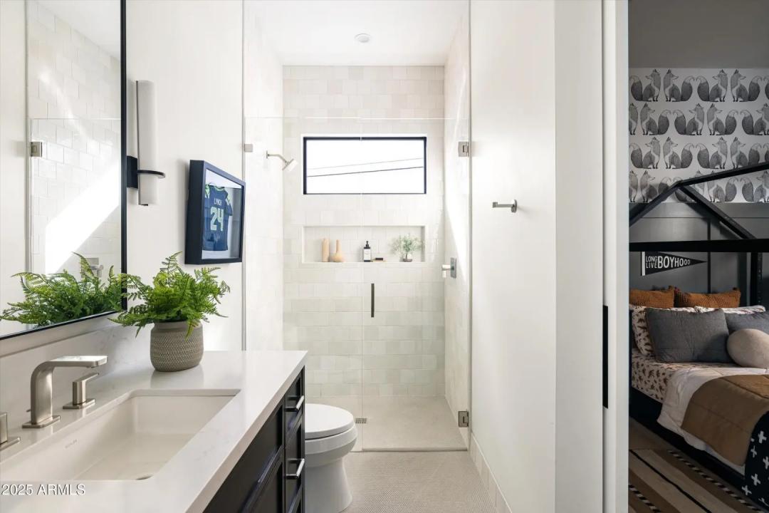 Real Estate Picture 31