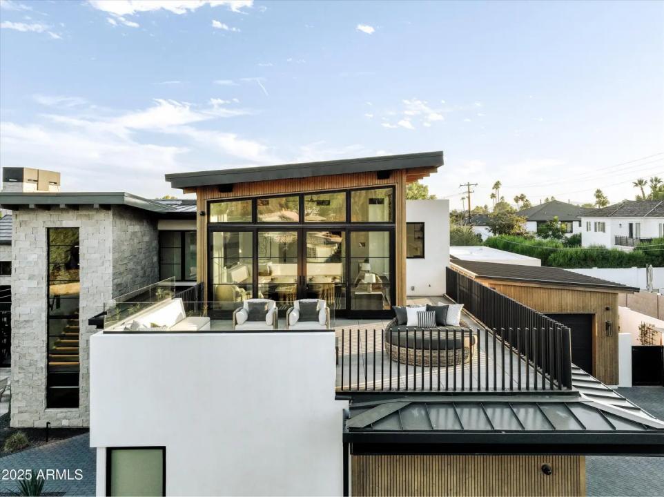 Real Estate Picture 46