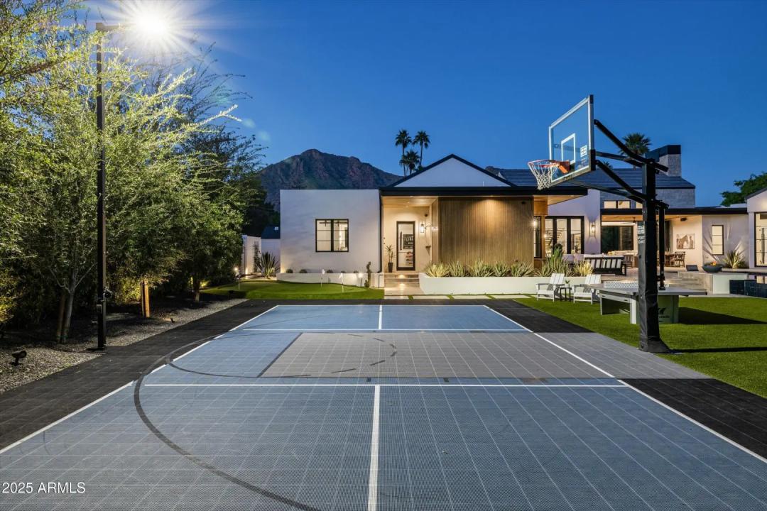 Real Estate Picture 61