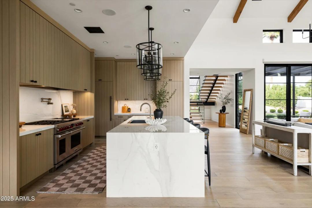 Real Estate Picture 68