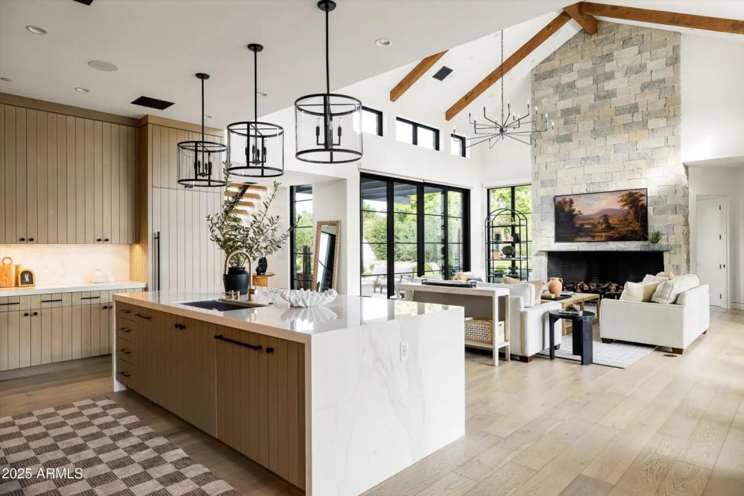 Real Estate Picture 69