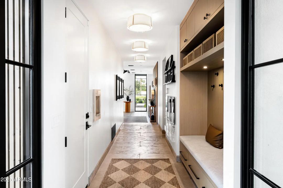 Real Estate Picture 82