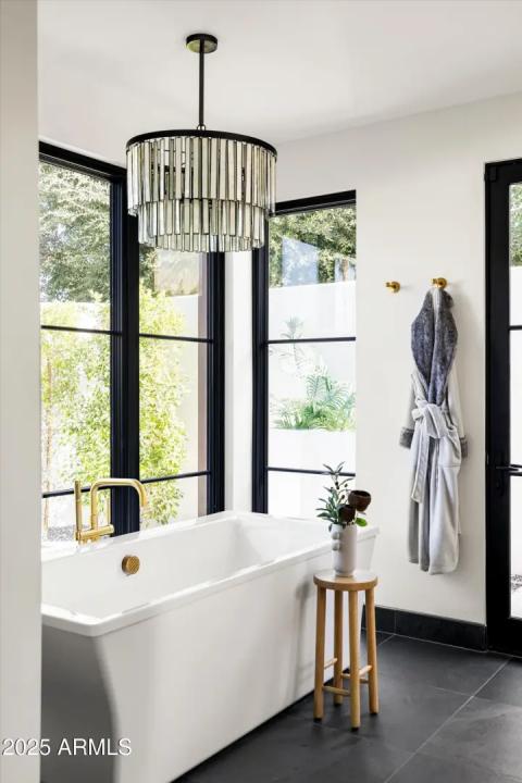 Real Estate Picture 84